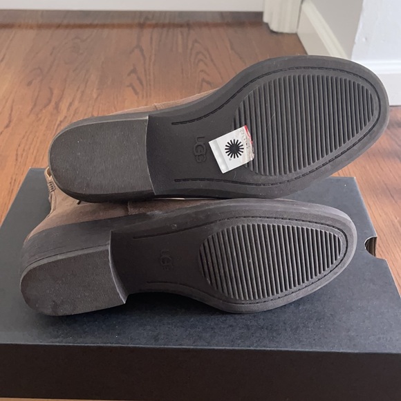 UGG booties - Picture 5 of 9